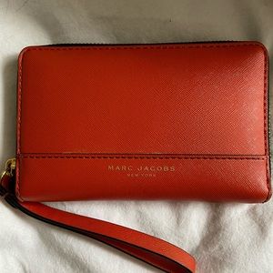 Marc Jacobs Long Wristlet Wallet Saffiano Leather